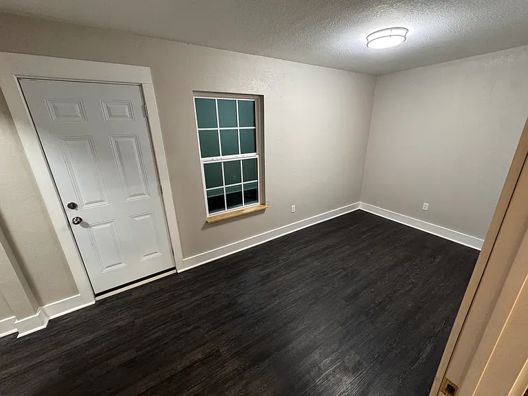20 N Tacoma Ave — Photo 23