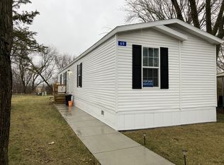 32200 45th St #69, Wheatland, WI 53105