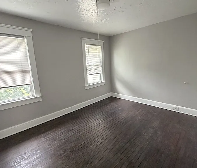 3348 W 100th St #1 — Photo 13