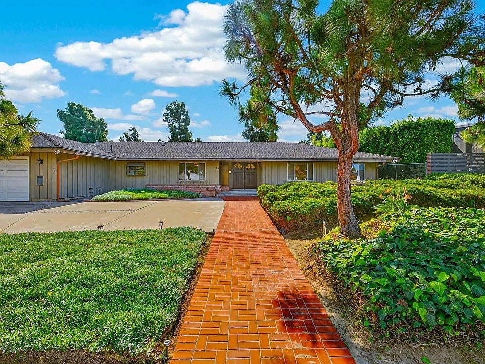 1st image of 86 Via De Laurencio