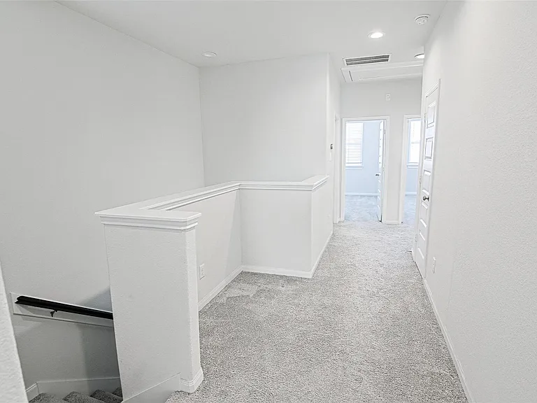 10005 Brickhouse Dr — Photo 17