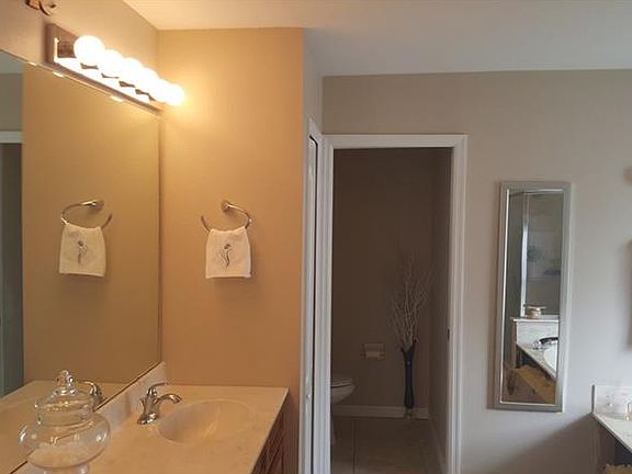 5th image of 13962 Magnolia Glen Cir
