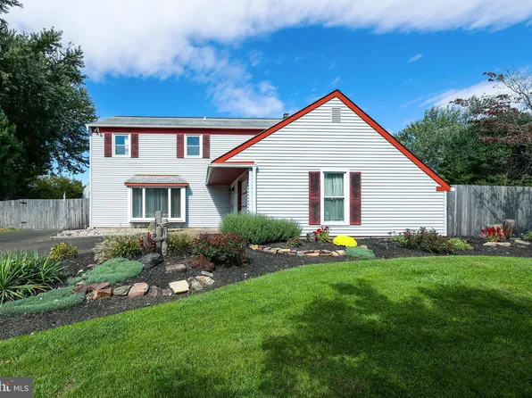 100 Deborah Rd, Richboro, PA 18954