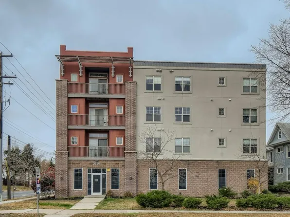 2750 Cedar Ave S Unit 304, Minneapolis, MN 55407
