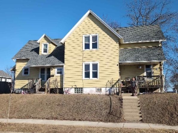 902-904 Swift Ave #902