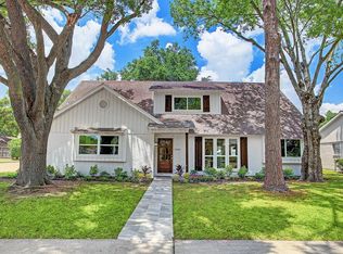 10310 Helmsdale St, Houston, TX 77043