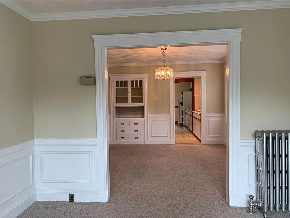 88 Beechcroft St #2