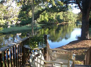 1104 Harbor View Rd, Charleston, SC 29412