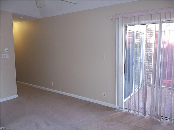 5th image of 623 Ironwood Dr