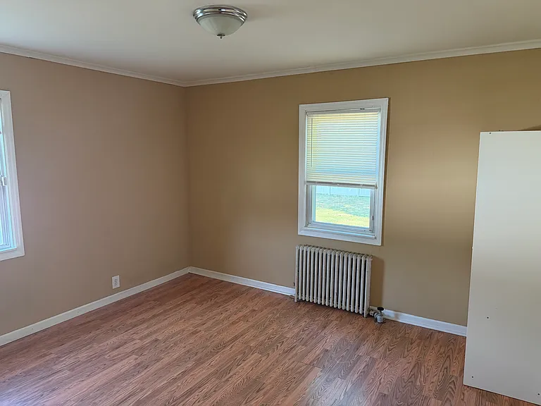 2306 Lincoln St — Photo 13