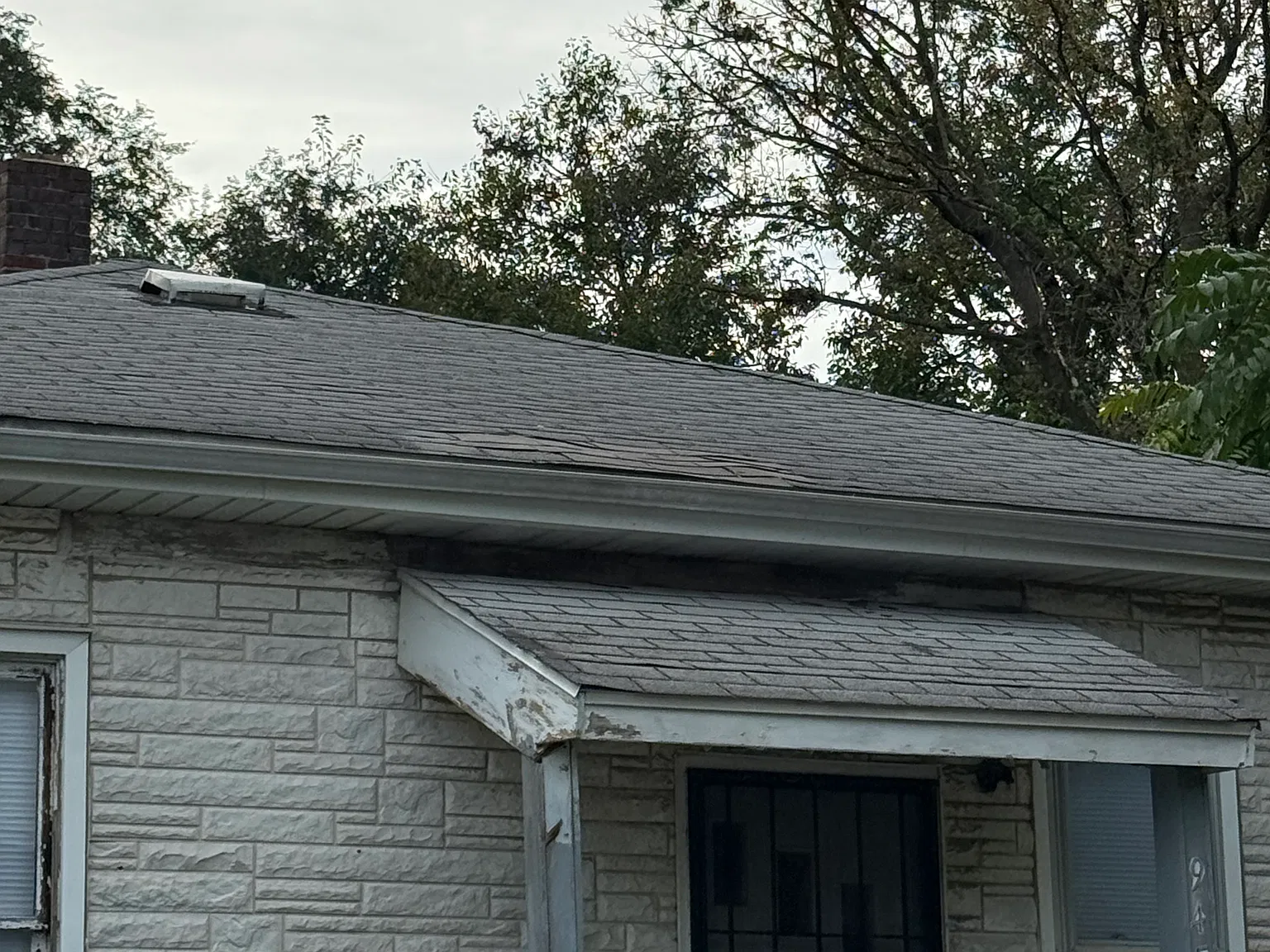 3 bed, 1032 sqft, $995 — Photo 3