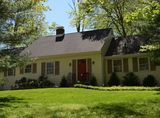 47 Lochatong Rd, Ewing, NJ 08628