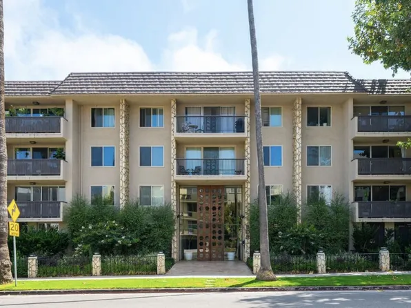 809 S Bundy Dr APT 111, Los Angeles, CA 90049