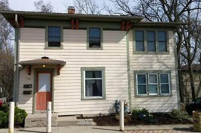 206 Olive St #2 — Photo 2