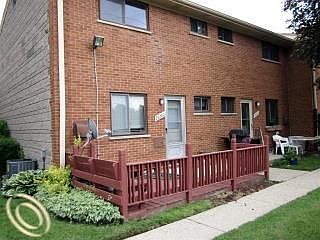 3rd image of 29280 Tessmer Ct #1