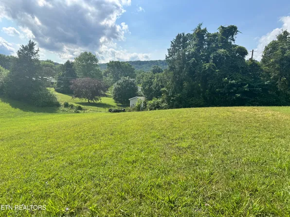 Grandview Ln #24, Jacksboro, TN 37757