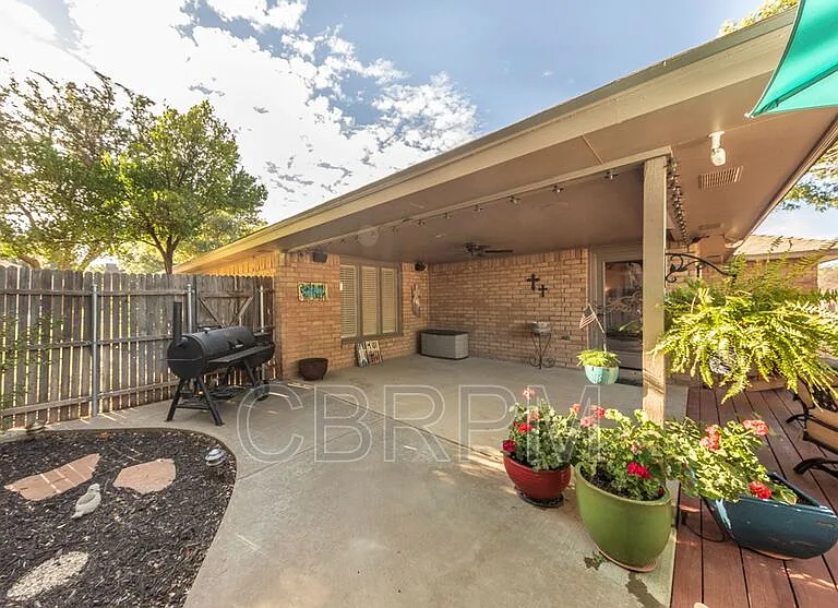 3620 93rd St — Photo 27