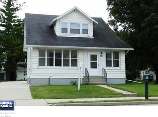 813 Main St, Wrightstown, WI 54180