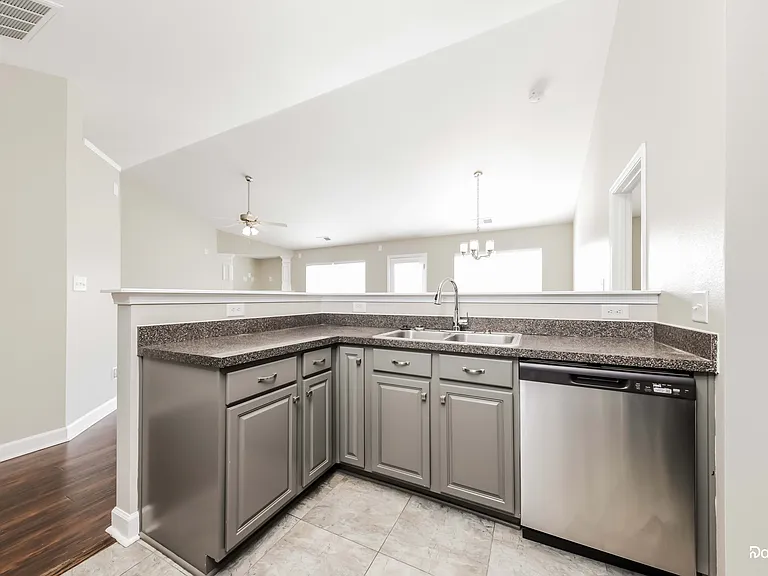 119 Fining Ct — Photo 4