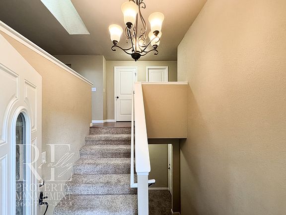 4th image of 3295 Camp Ln NW