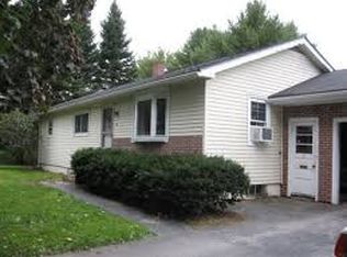 14 Michael St, Skowhegan, ME 04976