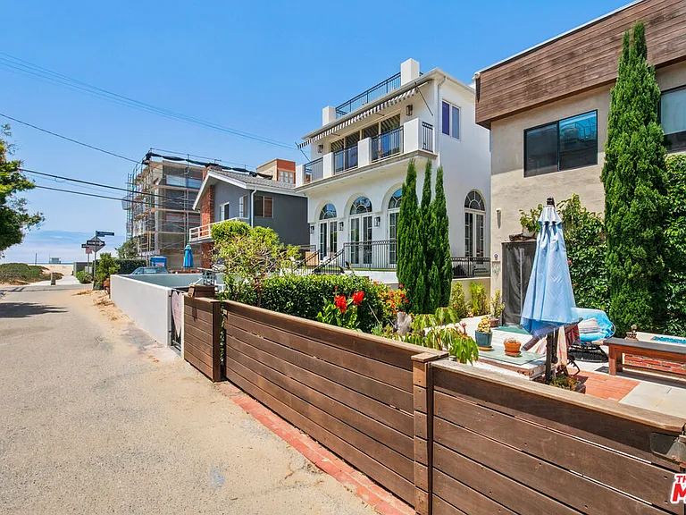 23 E Privateer St — Photo 3