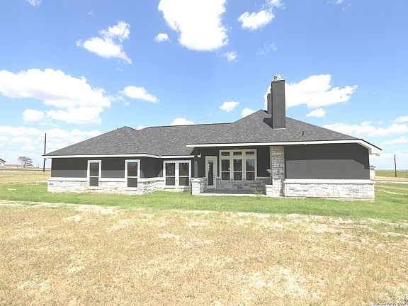4th image of 104 VALLEY VIEW DR