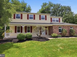 2461 Pine Cone Rd, Warrington, PA 18976