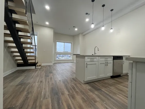 1401 S Broad St, Philadelphia, PA