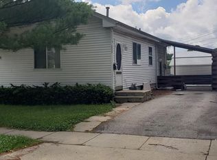 1003 N Elm St, Champaign, IL