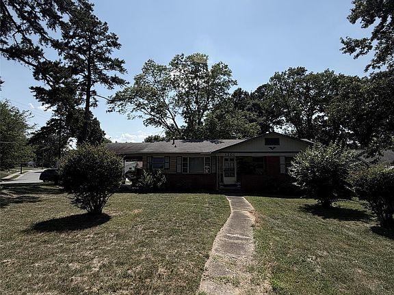 5th image of 1201 Clanton Rd