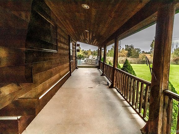 2nd image of 5040 Hemingway Lake Rd