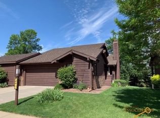 2486 Broadmoor Ct, Rapid City, SD 57702
