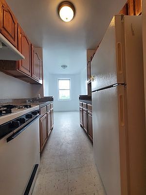 3rd image of 111-55 77th Ave #J6