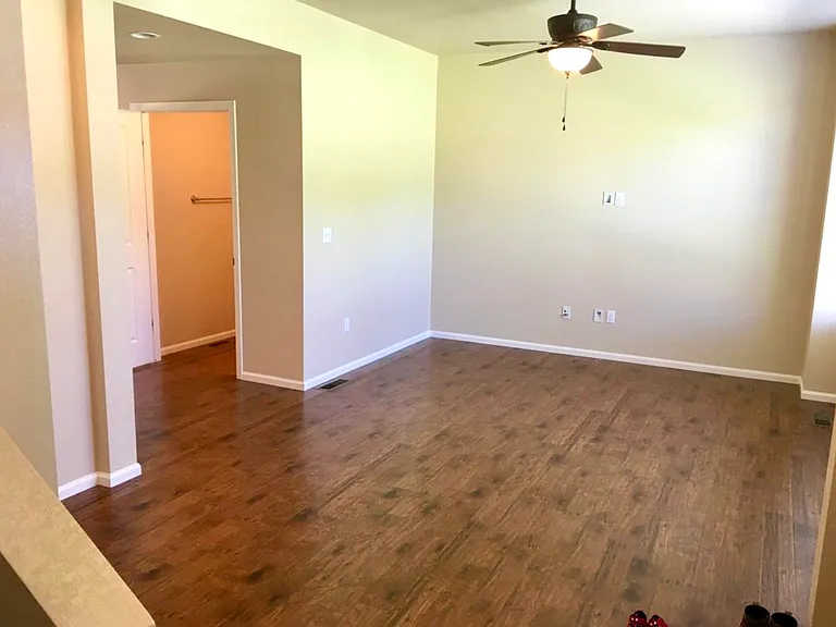10300 Bellwether Ln — Photo 7