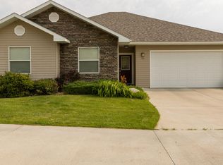 212 W Valley Ln, Buffalo, WY 82834