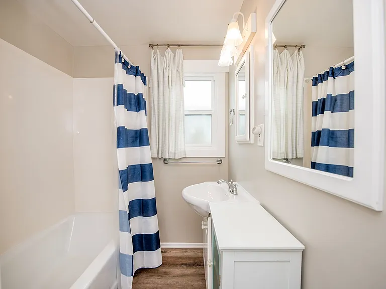 224 Frankfort Ave — Photo 19