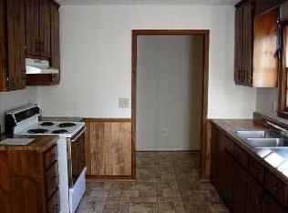 42 Sprayberry Rd, Newnan, GA 30263