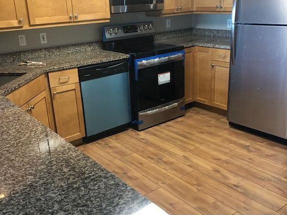 3rd image of 717 S Columbus Blvd Unit 1611