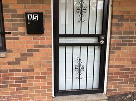 NCH - 879 E Mound St