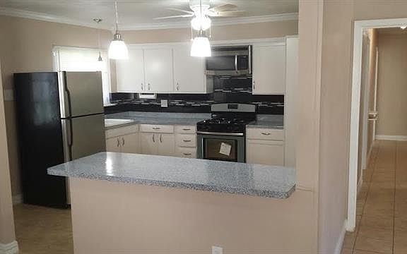 5th image of 3620 Hogan Dr