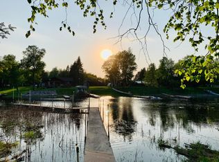 17245 E Pine Dr NW, Angle Inlet, MN 56711