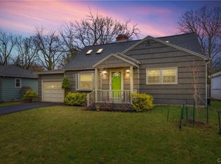 221 Croyden Rd, Syracuse, NY