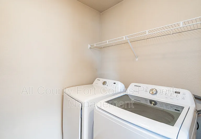 3394 Butternut Ln — Photo 17