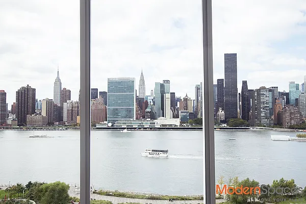 Sold by Modern Spaces | media 3