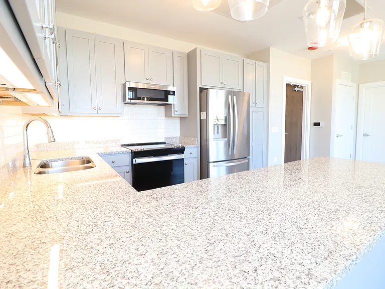 145 S Main St #405 — Photo 8