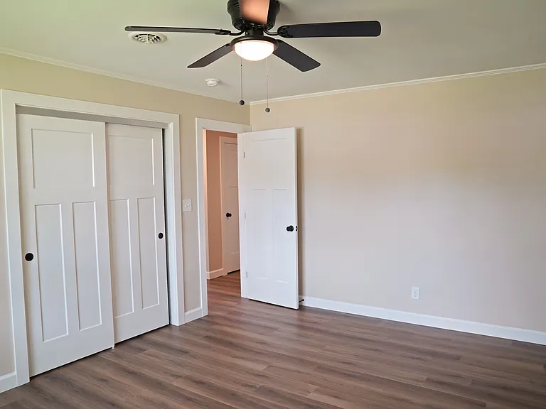 612 Southgate Rd — Photo 21