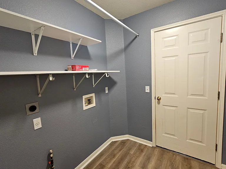 1505 Muledeer Run — Photo 17
