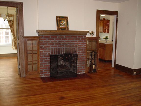 LR with Fireplace