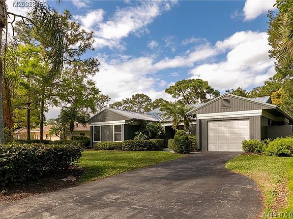 4th image of 4786 SW Lorne Ct